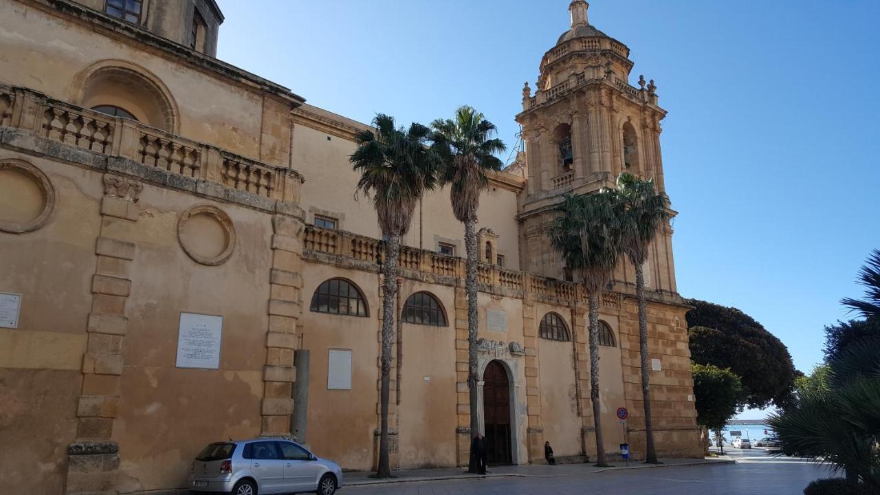 Casa Turismo "Madonna Del Paradiso" Мазара-дель-Валло Экстерьер фото